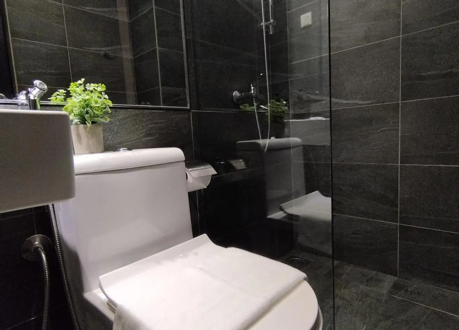 Kingston Hotel 7 - Johor Bharu Johor Bahru 2*,  Malezya